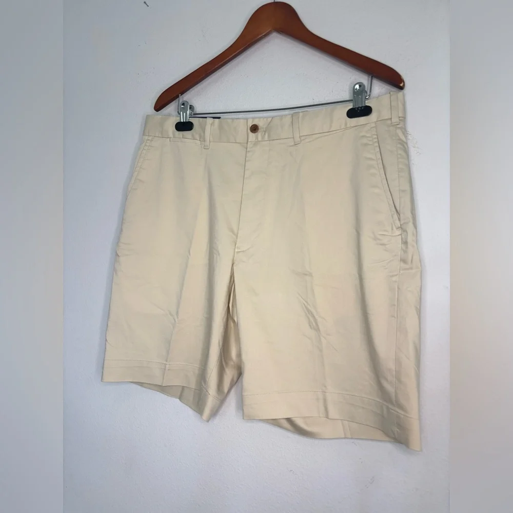 POLO RALPH LAUREN GOLF NWT BEIGE CREAM CLASSIC FIT MENS SHORTS SZ 34